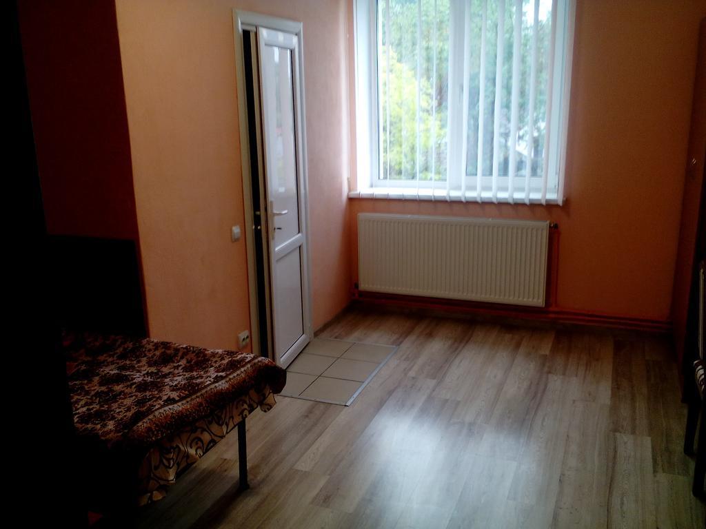 Hostel On Flotska Ivano-Frankivszk Kültér fotó