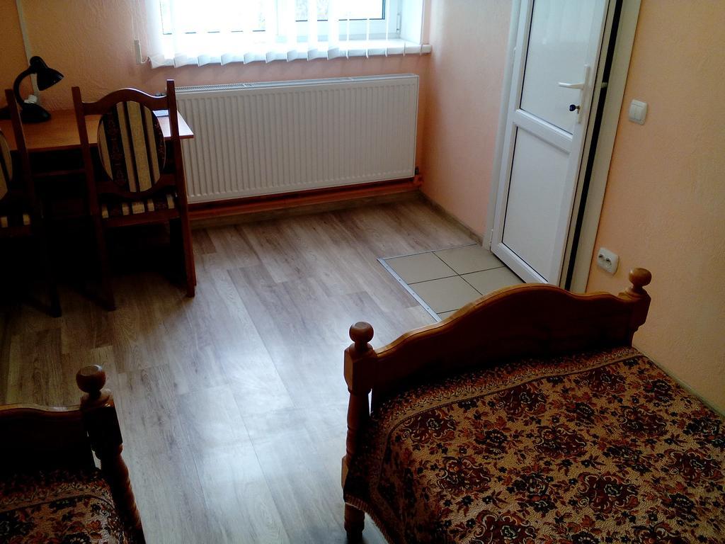 Hostel On Flotska Ivano-Frankivszk Kültér fotó