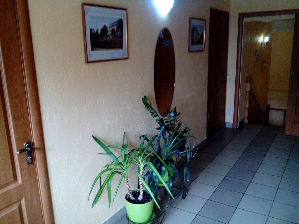 Hostel On Flotska Ivano-Frankivszk Kültér fotó