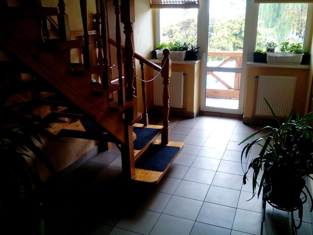 Hostel On Flotska Ivano-Frankivszk Kültér fotó
