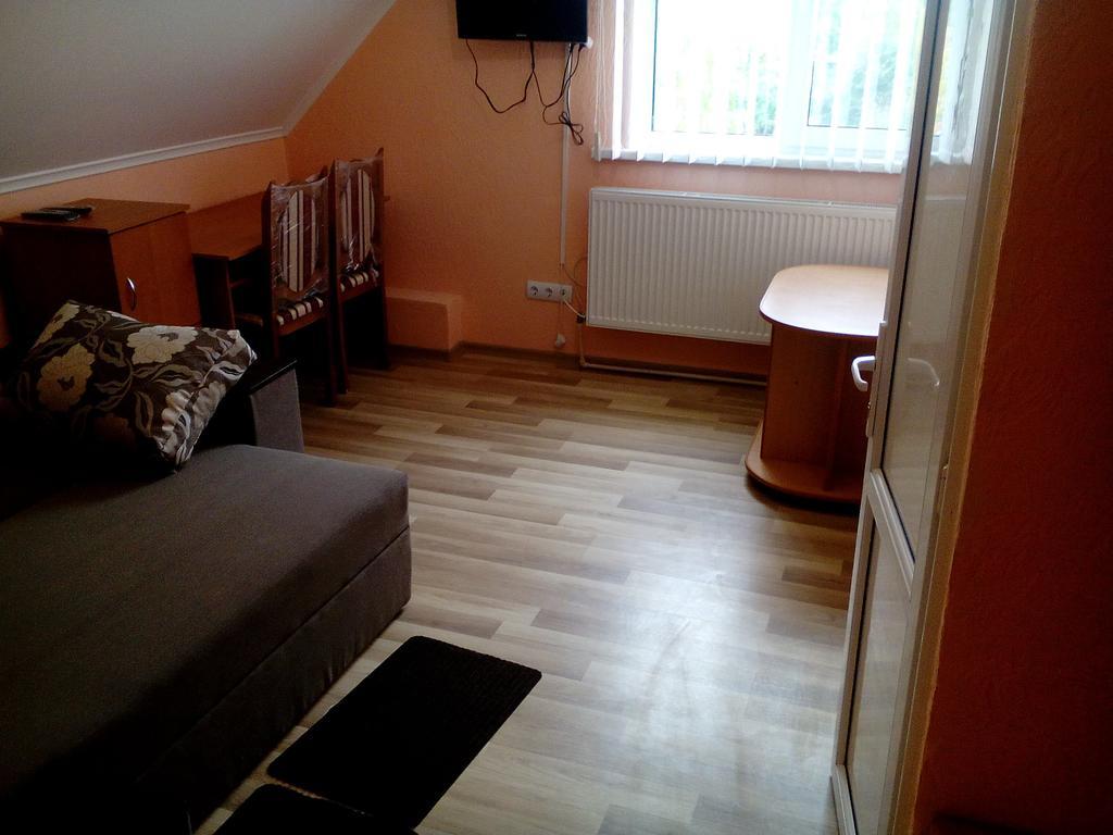 Hostel On Flotska Ivano-Frankivszk Kültér fotó